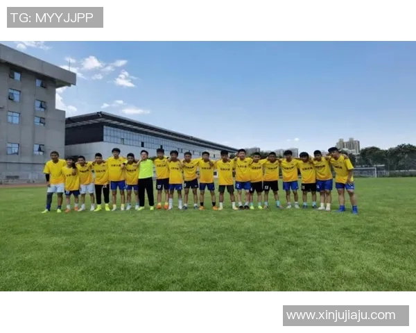 快乐足球阵容带你领略激情四溢的绿茵场上精彩瞬间与团队协作的魅力