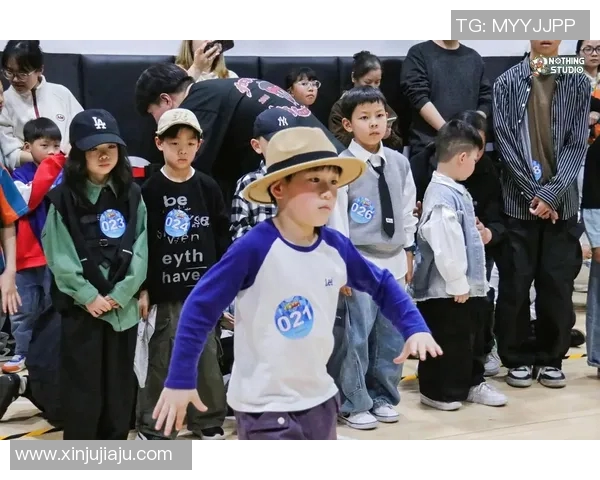 赛后分析：杭州街舞队与重庆街舞队在比赛中的战术意识与表现对比