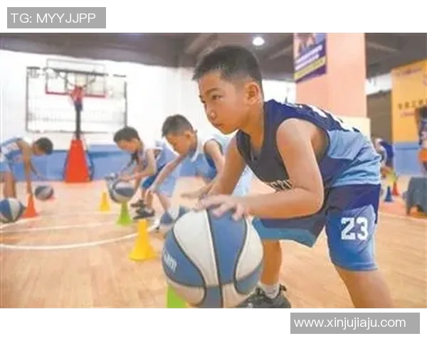 少儿足球篮球培训活动助力孩子全面发展与健康成长